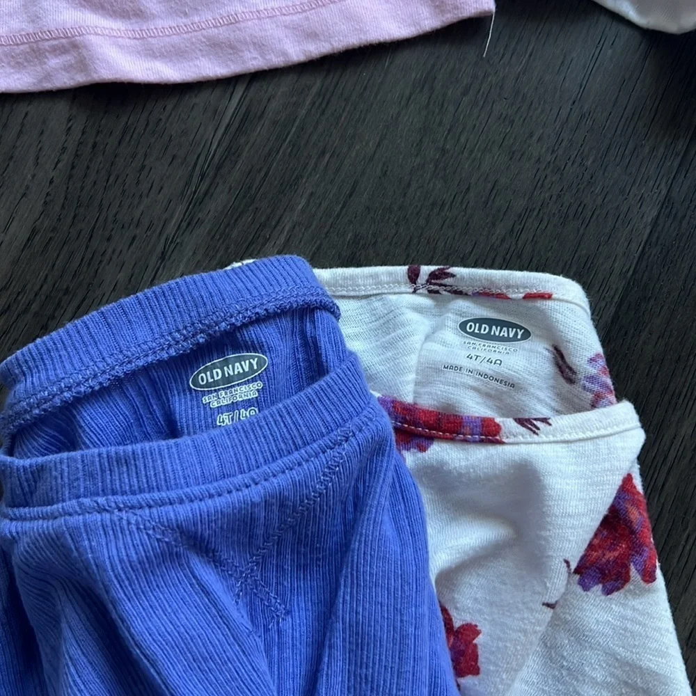 Bundle of toddler girls longsleeve thin t- shirts
